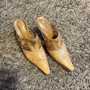 Paola Ferri Leather Pointed Toe Heeled Mules